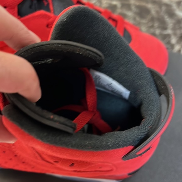 Jordan six Touro worn once 6 1/2 youth - Picture 10 of 10